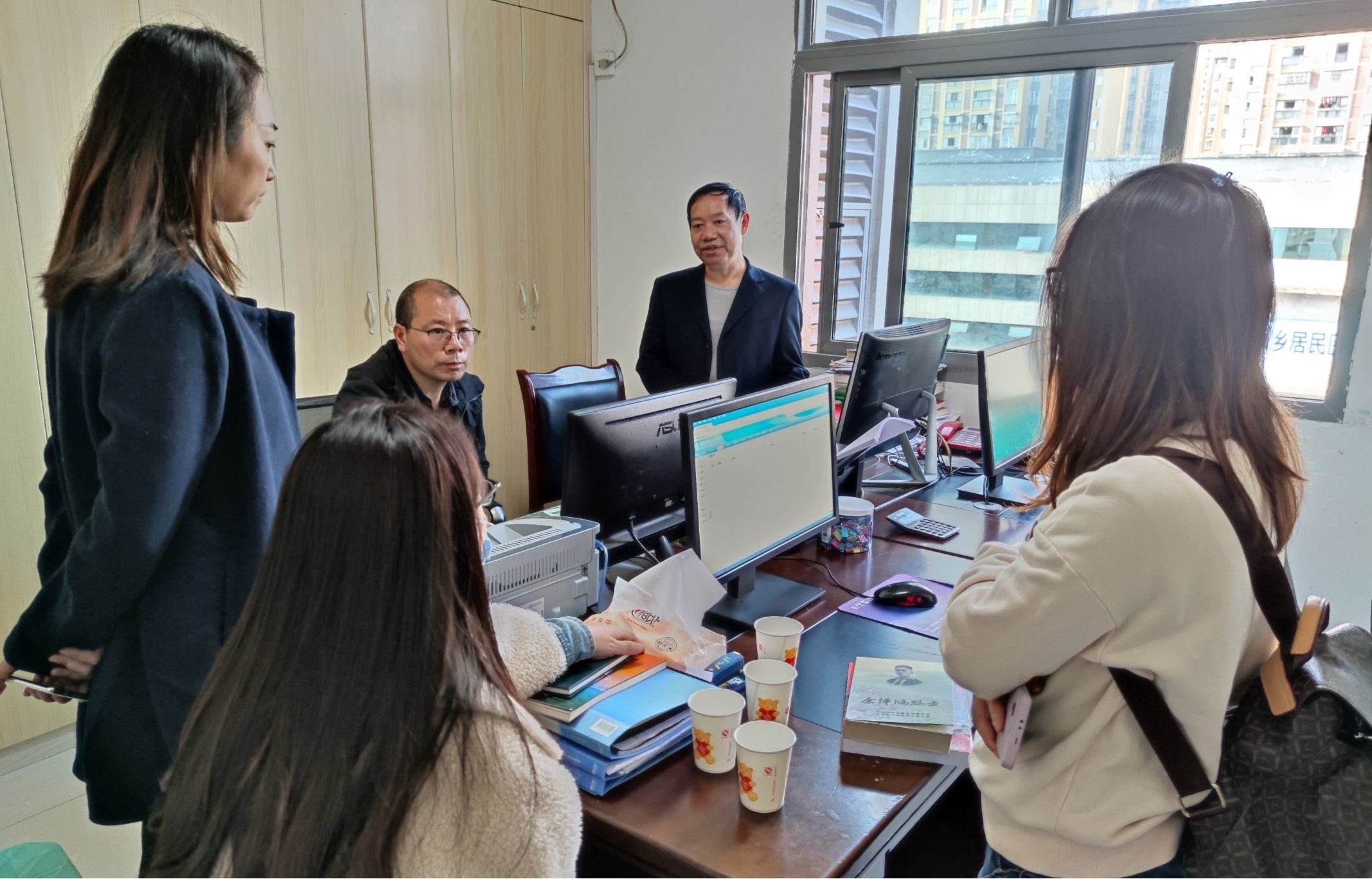 中共长宁县委党史研究室协助课题研究