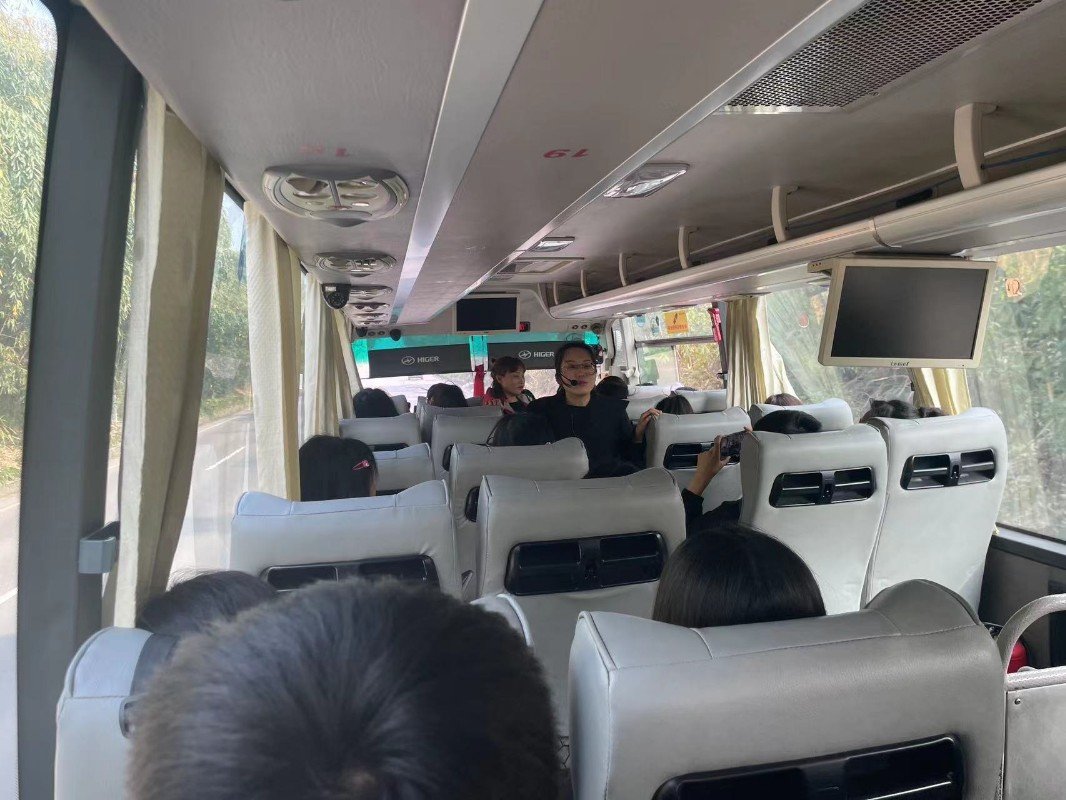 课题组开展红色李庄研学活动